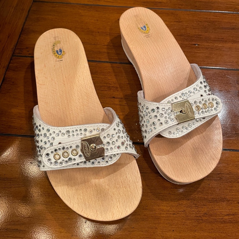 One-of-a-kind Dr. Scholl’s original sandal with Swarovski crystals 9 EUC